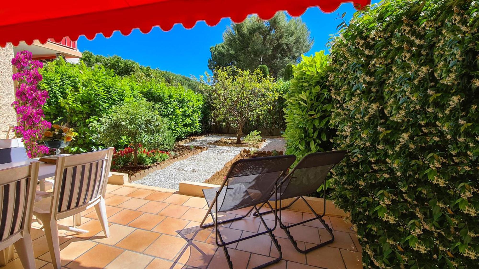 Casalionelantibes 70 Sqm Apartment With Garden And Parking 外观 照片