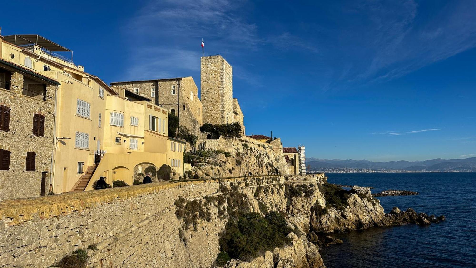 Casalionelantibes 70 Sqm Apartment With Garden And Parking 外观 照片